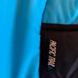 Medium men’s ski jacket. Two small dirt spots on the front as shown. $negotiable